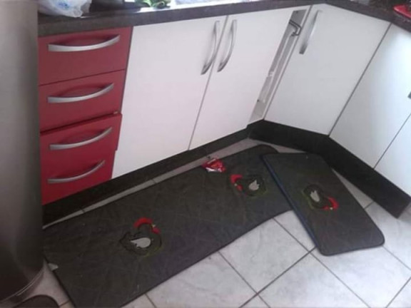 Imagem Casa de Condomínio com 3 Quartos à Venda, 100 m² em Wanel Ville - Sorocaba Imagem Casa de Condomínio com 3 Quartos à Venda, 100 m² em Wanel Ville - Sorocaba