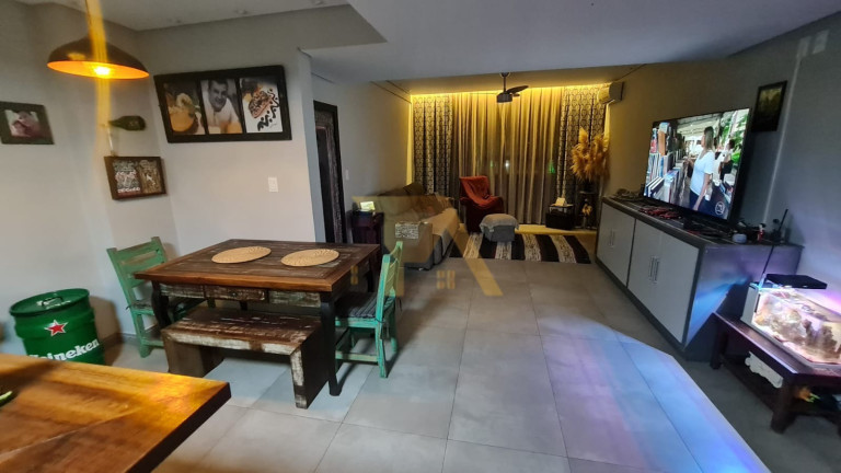Apartamento com 2 Quartos à Venda, 120 m² em Itaguaçu - Florianópolis
