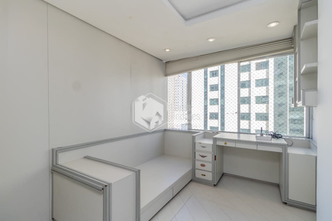 Imagem Apartamento com 4 Quartos à Venda, 238 m² em Consolação - São Paulo Imagem Apartamento com 4 Quartos à Venda, 238 m² em Consolação - São Paulo