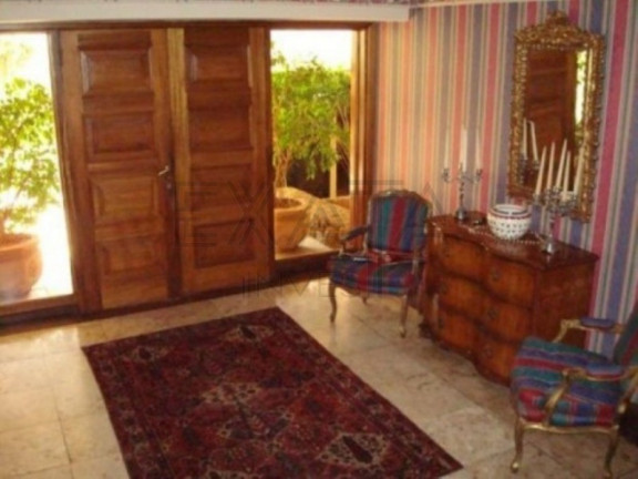 Imóvel com 5 Quartos à Venda, 1.350 m² em Morumbi - São Paulo