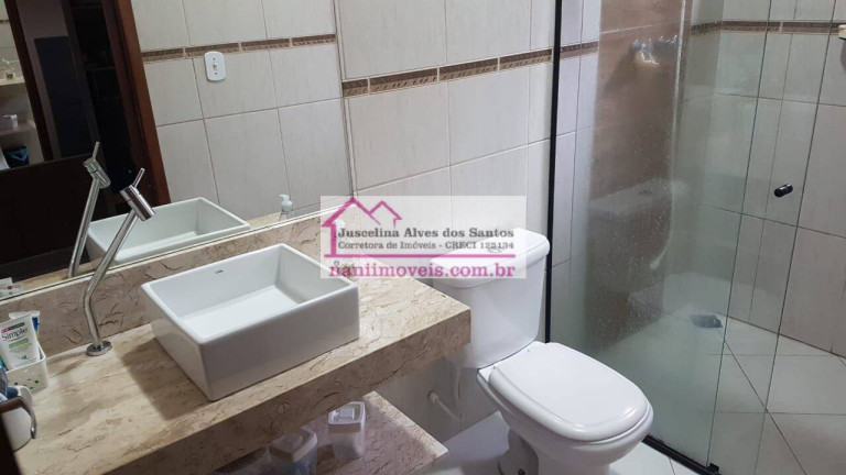 Imagem Casa com 3 Quartos à Venda, 190 m² em Porto Novo - Caraguatatuba Imagem Casa com 3 Quartos à Venda, 190 m² em Porto Novo - Caraguatatuba