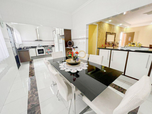 Imagem Casa com 5 Quartos à Venda, 720 m² em Canto Do Forte - Praia Grande Imagem Casa com 5 Quartos à Venda, 720 m² em Canto Do Forte - Praia Grande