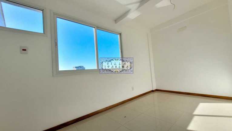 Imagem Cobertura com 3 Quartos à Venda, 138 m² em Tijuca - Rio De Janeiro