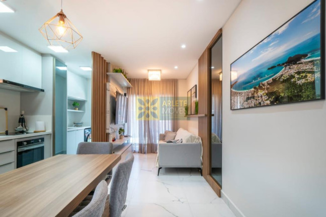 Imagem Apartamento com 2 Quartos à Venda, 75 m² em Bombas - Bombinhas