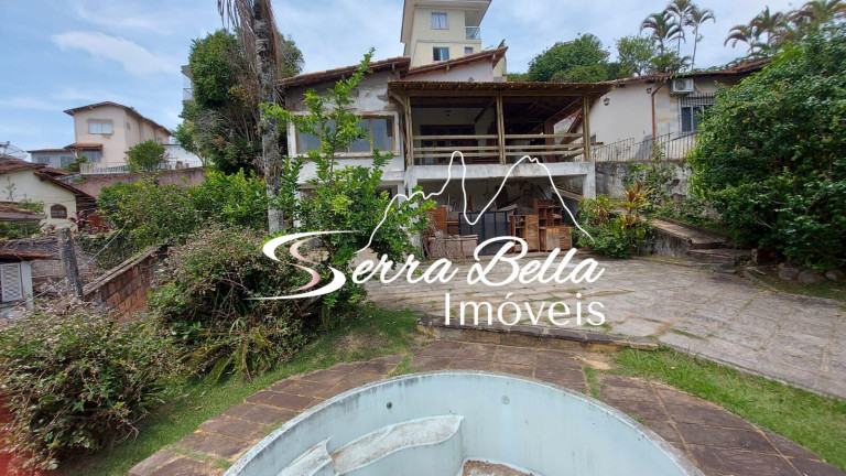 Casa com 3 Quartos à Venda, 600 m² em Alto - Teresópolis