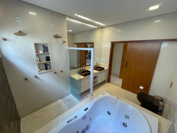 Imagem Casa com 4 Quartos à Venda, 240 m² em Condomínio Do Lago - Goiânia Imagem Casa com 4 Quartos à Venda, 240 m² em Condomínio Do Lago - Goiânia