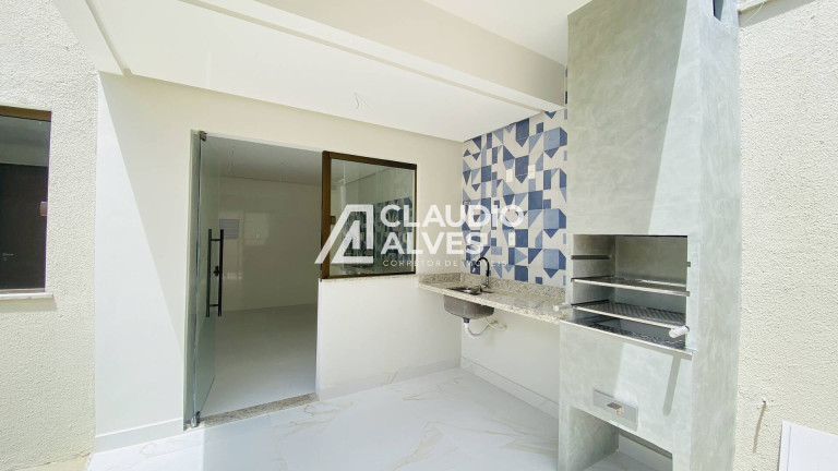 Imagem Casa com 4 Quartos à Venda, 137 m² em Sim - Feira De Santana