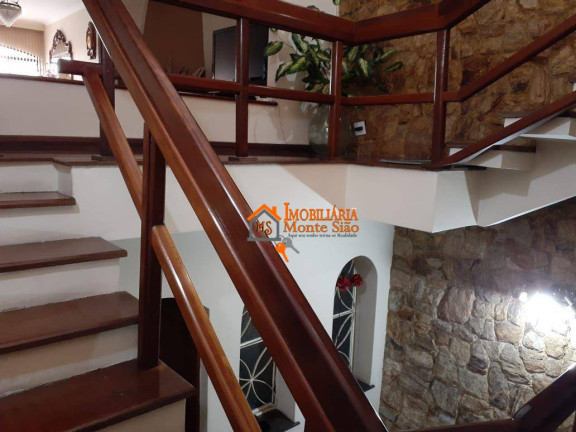 Imagem Casa com 3 Quartos à Venda, 398 m² em Vila Galvão - Guarulhos Imagem Casa com 3 Quartos à Venda, 398 m² em Vila Galvão - Guarulhos