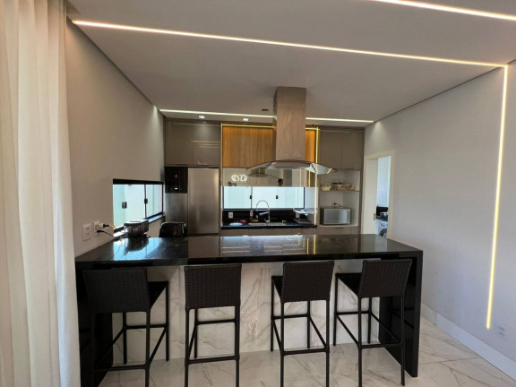 Imagem Casa com 4 Quartos à Venda, 321 m² em Centro - Barra Dos Coqueiros Imagem Casa com 4 Quartos à Venda, 321 m² em Centro - Barra Dos Coqueiros