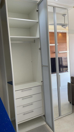 Imagem Imóvel com 1 Quarto à Venda, 28 m² em Copacabana - Rio De Janeiro Imagem Imóvel com 1 Quarto à Venda, 28 m² em Copacabana - Rio De Janeiro
