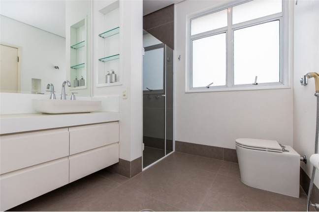 Imagem Apartamento com 2 Quartos à Venda, 180 m² em Cerqueira César - São Paulo Imagem Apartamento com 2 Quartos à Venda, 180 m² em Cerqueira César - São Paulo