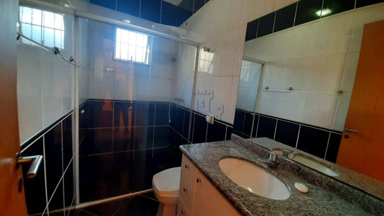 Imagem Casa com 3 Quartos para Alugar, 126 m² em Vale Dos Tucanos - Londrina Imagem Casa com 3 Quartos para Alugar, 126 m² em Vale Dos Tucanos - Londrina