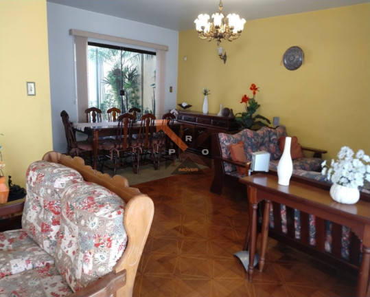 Imagem Casa com 3 Quartos à Venda, 335 m² em Jardim Da Saúde - São Paulo
