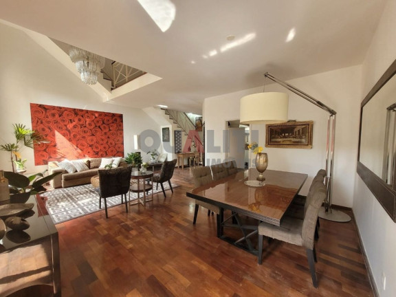 Casa de Condomínio com 4 Quartos à Venda, 345 m² em Santo Amaro - São Paulo