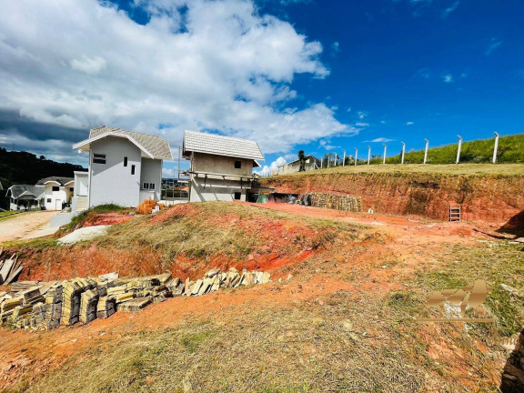 Terreno em Condomínio à Venda, 456 m² em Vale Encantado - Campos Do Jordão