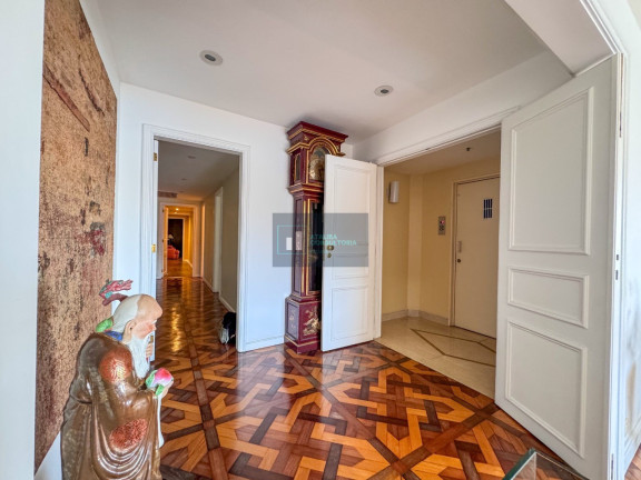Imagem Imóvel com 3 Quartos à Venda, 280 m² em Flamengo - Rio De Janeiro Imagem Imóvel com 3 Quartos à Venda, 280 m² em Flamengo - Rio De Janeiro