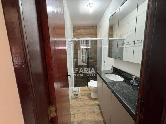 Imagem Casa com 5 Quartos à Venda, 179 m² em Itapema Do Saí - Itapoá