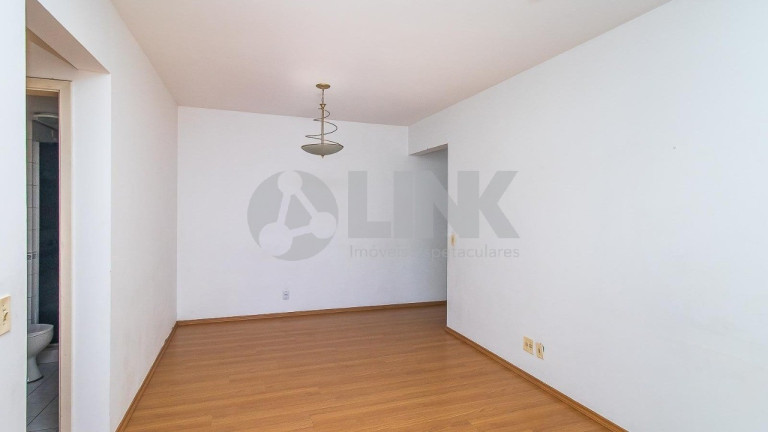 Imagem Apartamento com 3 Quartos à Venda, 83 m² em Mont Serrat - Porto Alegre Imagem Apartamento com 3 Quartos à Venda, 83 m² em Mont Serrat - Porto Alegre