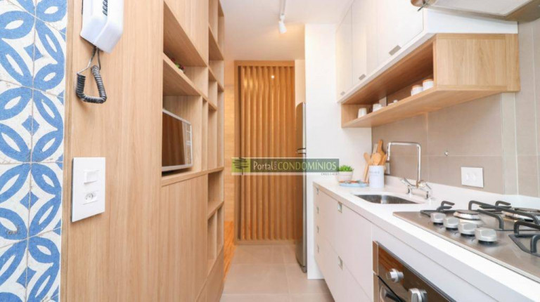 Imagem Apartamento com 2 Quartos à Venda, 72 m² em Cabral - Curitiba Imagem Apartamento com 2 Quartos à Venda, 72 m² em Cabral - Curitiba