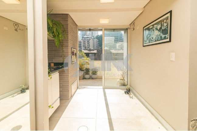 Imagem Imóvel com 1 Quarto à Venda, 80 m² em Bela Vista - Porto Alegre Imagem Imóvel com 1 Quarto à Venda, 80 m² em Bela Vista - Porto Alegre