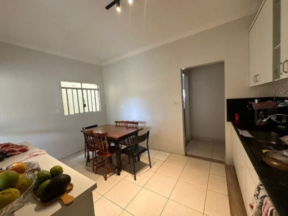 Imagem Casa com 3 Quartos à Venda, 213 m² em Vila Itatiaia - Goiânia Imagem Casa com 3 Quartos à Venda, 213 m² em Vila Itatiaia - Goiânia