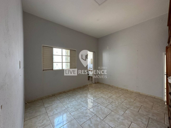 Imagem Casa com 3 Quartos à Venda, 160 m² em Vila Bela Vista - Itatiba