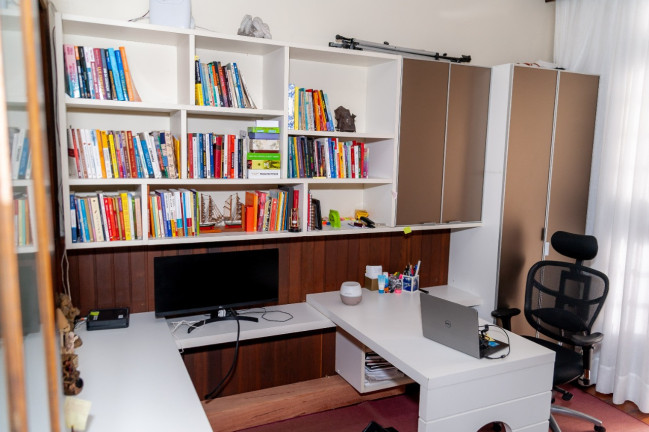 Imagem Casa com 5 Quartos à Venda, 300 m² em Estreito - Florianópolis Imagem Casa com 5 Quartos à Venda, 300 m² em Estreito - Florianópolis