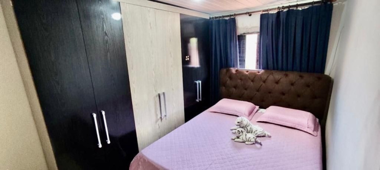 Imagem Casa com 2 Quartos à Venda, 50 m² em Parque Tarumã - Maringa Imagem Casa com 2 Quartos à Venda, 50 m² em Parque Tarumã - Maringa