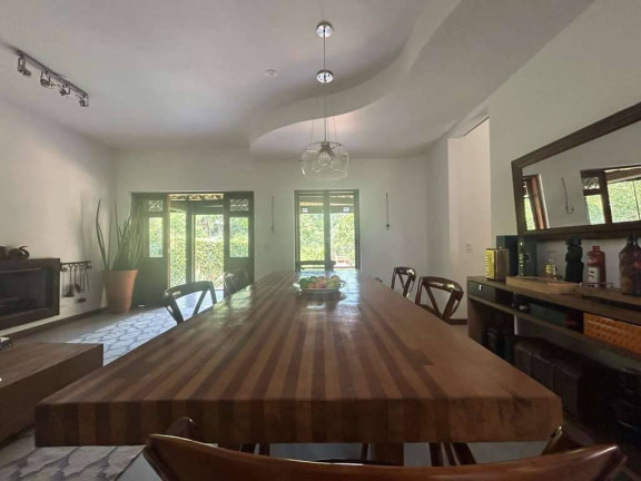 Imagem Casa de Condomínio com 3 Quartos à Venda, em Chácara Dos Lagos - Carapicuíba Imagem Casa de Condomínio com 3 Quartos à Venda, em Chácara Dos Lagos - Carapicuíba