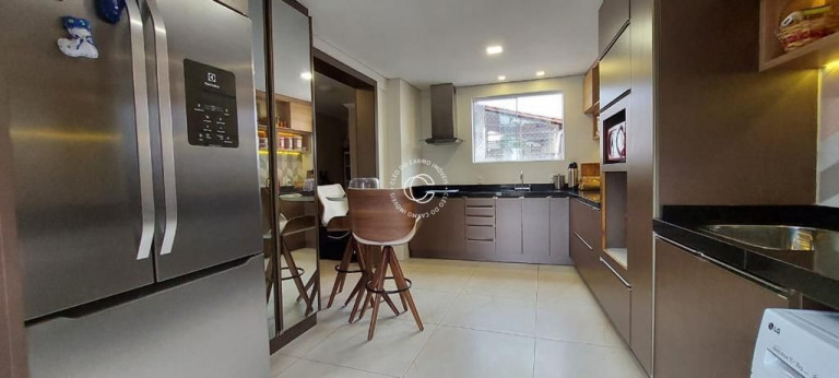 Imagem Apartamento com 2 Quartos à Venda, 120 m² em Centro - Santa Maria