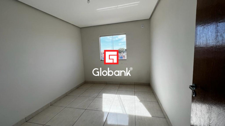 Imagem Apartamento com 3 Quartos para Alugar, 80 m² em Vila Sumaré - Montes Claros Imagem Apartamento com 3 Quartos para Alugar, 80 m² em Vila Sumaré - Montes Claros