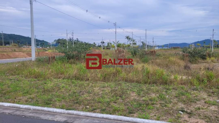 Imagem Terreno à Venda, 476 m² em Vargem Grande - Florianópolis Imagem Terreno à Venda, 476 m² em Vargem Grande - Florianópolis