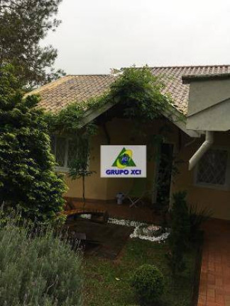Imagem Casa com 3 Quartos à Venda, 290 m² em Alto Da Boa Vista - Campos Do Jordão Imagem Casa com 3 Quartos à Venda, 290 m² em Alto Da Boa Vista - Campos Do Jordão