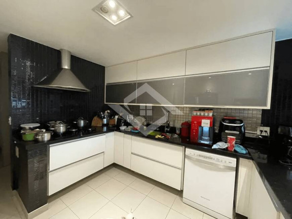 Imagem Apartamento com 3 Quartos à Venda, 233 m² em Barra Da Tijuca - Rio De Janeiro Imagem Apartamento com 3 Quartos à Venda, 233 m² em Barra Da Tijuca - Rio De Janeiro