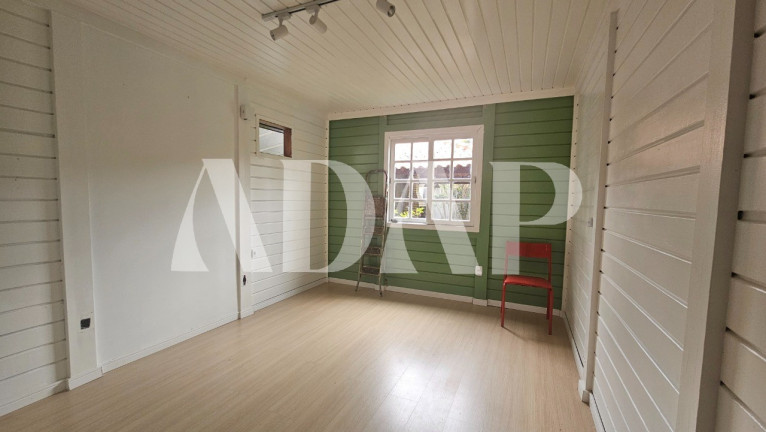 Imagem Casa com 2 Quartos à Venda, 150 m² em Vargem Pequena - Rio De Janeiro Imagem Casa com 2 Quartos à Venda, 150 m² em Vargem Pequena - Rio De Janeiro