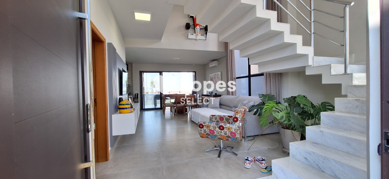 Imagem Imóvel com 3 Quartos à Venda, 189 m² em Residencial Picollo Villagio - Louveira