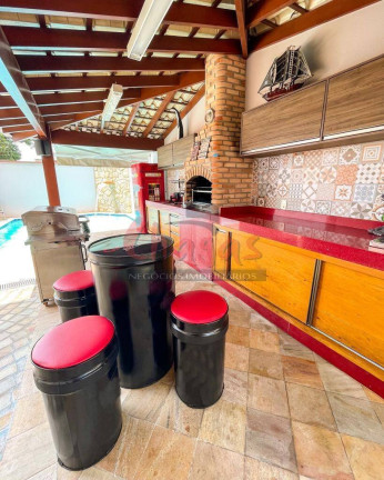 Imagem Sobrado com 4 Quartos à Venda, 500 m² em Indaiá - Caraguatatuba Imagem Sobrado com 4 Quartos à Venda, 500 m² em Indaiá - Caraguatatuba