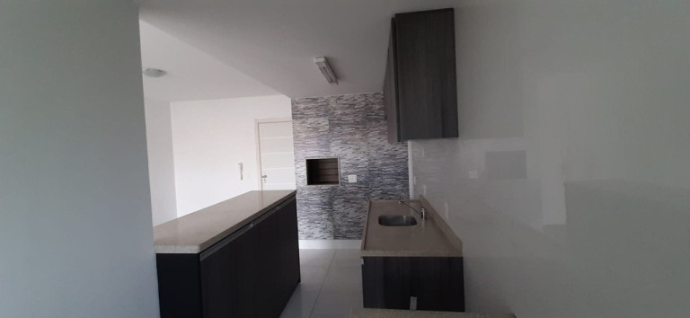 Imagem Apartamento com 2 Quartos à Venda, 68 m² em Santana - Porto Alegre