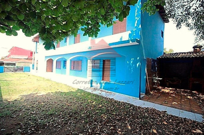 Imagem Casa com 5 Quartos à Venda, 145 m² em Belmira Novaes - Peruíbe Imagem Casa com 5 Quartos à Venda, 145 m² em Belmira Novaes - Peruíbe