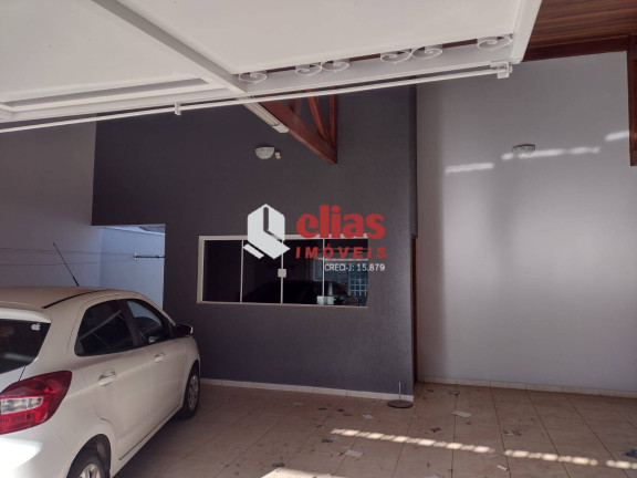 Imagem Casa com 3 Quartos à Venda, 302 m² em Jardim Márcia Ii - Agudos