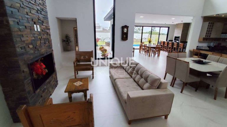 Imagem Casa com 3 Quartos à Venda, 1.000 m² em Caxambu - Jundiaí
