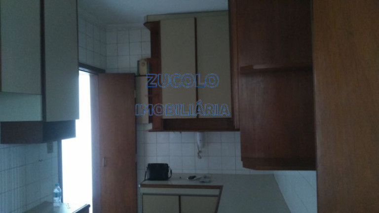 Imagem Apartamento com 2 Quartos à Venda, 80 m²