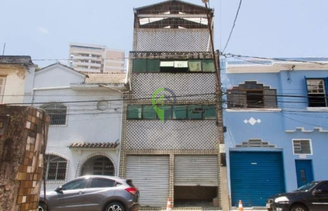 Imóvel Comercial à Venda, 430 m² em Encruzilhada - Santos