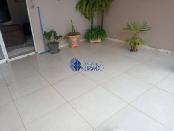 Casa com 3 Quartos à Venda, 200 m² em Calixtolândia 2ª Etapa - Anápolis