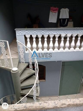 Imagem Casa com 3 Quartos à Venda, 180 m² em Piraporinha - Diadema