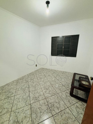 Imagem Casa com 3 Quartos à Venda, 175 m² em Vila Yamada - Araraquara