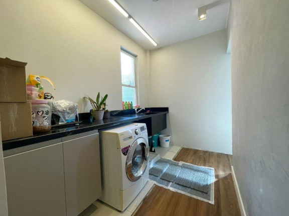 Imagem Imóvel com 3 Quartos à Venda,  em Moinhos De Vento - Porto Alegre