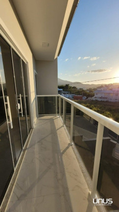 Imagem Sobrado com 3 Quartos à Venda, 116 m² em Sertão Do Maruim - São José