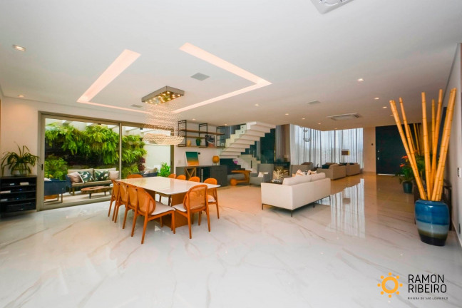 Imagem Imóvel com 6 Quartos à Venda,  em Riviera - Bertioga