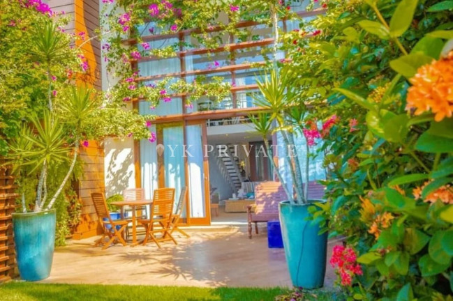 Imagem Sobrado com 5 Quartos à Venda, 458 m² em Balneário Praia Do Pernambuco - Guarujá